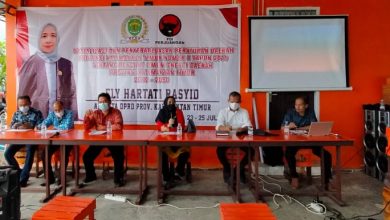 Photo of Ely Hartati Rasyid Sosialisasikan Perda RUED di Kukar