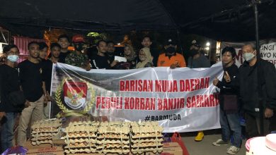 Photo of DPP Barmuda Bagikan Bantuan ke Korban Banjir