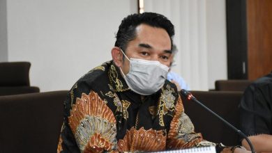 Photo of Komisi III Angkat Bicara soal Penyetopan 46 Tambang