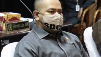 Photo of DPRD Ingatkan Perusahaan Wajib Bayar THR ke Pegawai