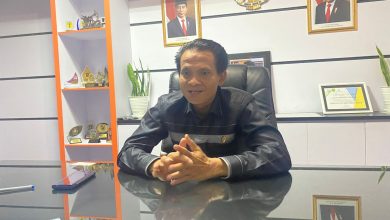 Photo of Tak Berizin, Pemkot Diminta Evaluasi Perizinan Reklame di Kota Samarinda