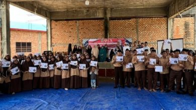Photo of Pelajar Madrasah Antusias Ikuti Sosbang yang Digelar Anggota DPRD Kaltim Sukmawati