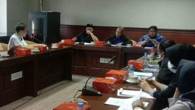 Photo of Komisi IV Siap Tindaklanjuti Curhatan Ratusan Guru di FGLPG