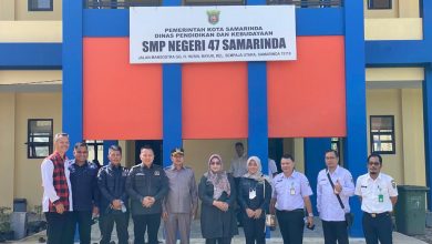 Photo of Komisi II DPRD Samarinda Kunjungi Beberapa Sekolah