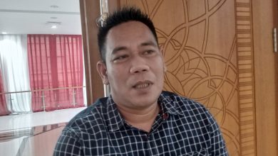 Photo of Rusaknya Jalan Provinsi, Guntur minta Agar Segara Dibenahi