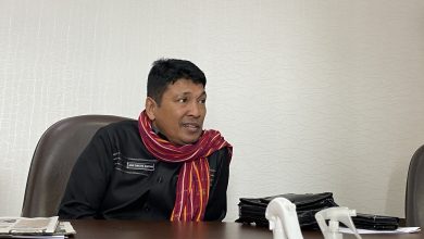 Photo of Joni Sinarta Ginting Sebut Thrifting Awalnya Donasi Kini Menjadi Komersil