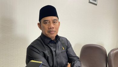Photo of Komisi I Minta Pemkot Tindak Pengembang Tak Berizin