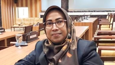 Photo of Orang Tua Diminta Anak Batasi Gunakan Ponsel