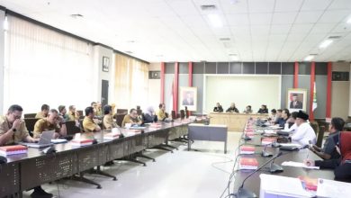 Photo of Rapat Dengar Pendapat, Banggar DPRD Kaltim dan TAPD Kaltim Bahas Pagu Anggaran