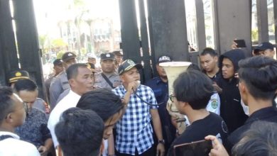 Photo of Tiga Hari Berturut-Turut Didemo Mahasiswa, Ini Tanggapan Pansus IP DPRD Kaltim
