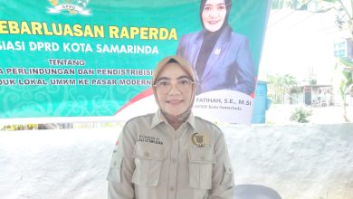 Photo of Sosialisasi Raperda, Laila Fatihah Sambangi Kelurahan Sengkotek