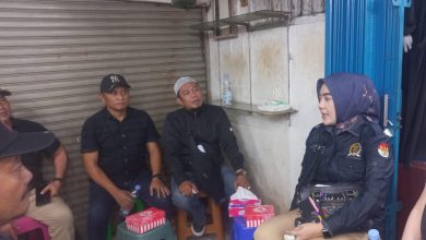 Photo of Komisi II dan III DPRD Samarinda Melakukan Kunjungan ke Pasar Pagi