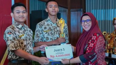 Photo of Disdikbud Kaltim Berikan Apresiasi Bagi Pelajar Yang Berprestasi