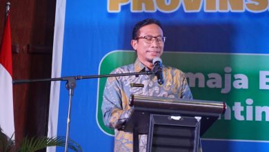 Photo of 2024 Akan Tambah 2.450 PPPK, Disdikbud Upaya Tingkatkan Status Guru Honorer