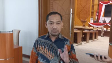 Photo of Proyek Pemerintah Kota Samarinda, Abdul Rohim : Bangun Komunikasi yang Baik kepada Masyarakat