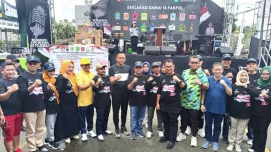 Photo of Hadiri Deklarasi Damai Pemilu Serentak 2024, Sigit: Laksanakan Pesta Demokrasi dengan Gembira