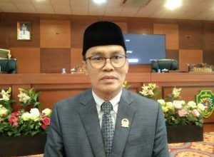 Photo of DPRD PPU Dorong Pemerintah Pusat dan Provinsi Untuk Berikan Bantuan, Jhon Kenedy : Infrastruktur di PPU Terbilang Lambat