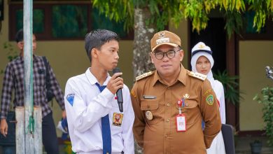 Photo of Makmur Marbun Tekankan Pentingnya Pendidikan yang berbasis Akhlak