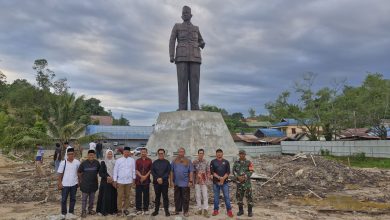 Photo of Safari Ramadan Wakil Bupati Kukar: Menyongsong Kejayaan Patung Bung Karno di Sangasanga