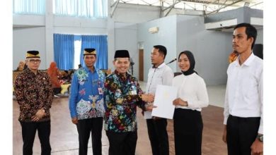 Photo of Sekda PPU Lantik 301 PPPK Di Gedung Graha Pemuda