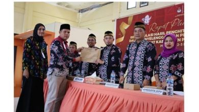 Photo of Kesbangpol PPU Apresiasi Kinerja KPU Dalam Pemilu 2024.