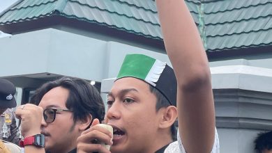 Photo of Sampaikan Permasalahan Tapera, HmI Cabang Samarinda Gelar Aksi Depan Kantor Gubernur