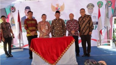 Photo of Untuk Meningkatkan Pendidikan di Penajam Paser Utara, Menko PMK Meresmikan 28 Sekolah Laboratorium Pancasila.