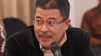 Photo of Darlis Tolak Wacana Perguruan Tinggi Terlibat Aktivitas Pertambangan