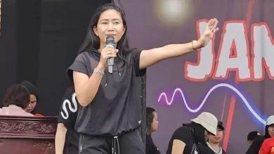 Photo of Jalan Penghubung Kubar-Mahulu Masih Rusak, Yonavia Desak Pemprov Untuk Segera Lakukan Perbaikan Jalan