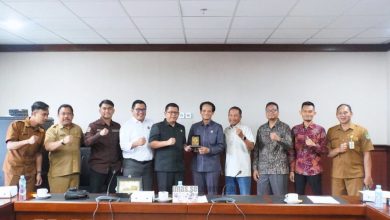 Photo of Kunjungan BK DPRD Sukabumi, Beberapa Topik Jadi Perbincangan