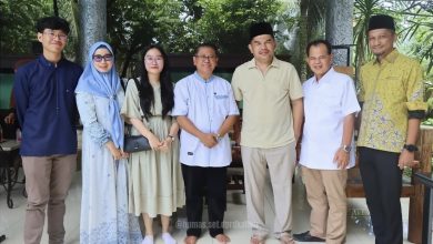 Photo of Atas Antusias Masyarakat, Rumah Ketua DPRD Kaltim Tak Pernah Sepi Hingga Hari Ketiga Lebaran