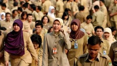 Photo of Sikapi Fenomena Calon ASN Yang Mundur, Ekti Imanuel Dorong Peningkatan Potensi Putra Daerah