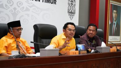 Photo of Hasanuddin Mas’ud Sebut Rudy Mas’ud Sosok Ideal Pimpin IKA Unmul