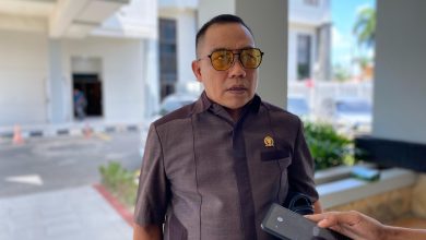 Photo of Sarkowi Sebut Pentingnya Keterlibatan Menteri LHK Dalam Menyelesaikan Perambatan Hutan Di KHDTK Unmul