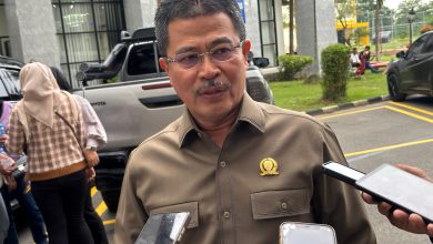 Photo of Darlis Minta Rencana Pembangunan SMA Di Kukar Dikaji Dengan Matang