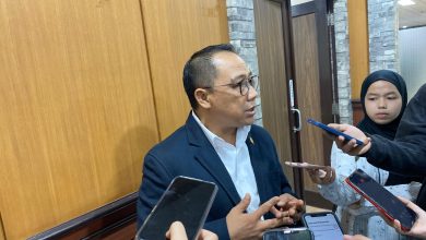 Photo of Sarkowi Minta Tidak Tebang Pilih Dalam Menangani Permasalahan Lingkungan