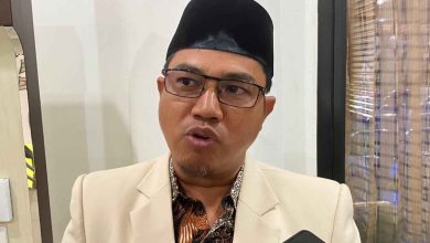 Photo of Sopan Sopian Tegaskan Perlu Ruang Aman untuk Adat di Tengah Pembangunan