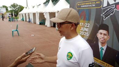 Photo of Atlet Usia Dini Tampil Memukau Dalam Kejuaraan Panahan, Rasman Sebut Peningkatan Pembinaan Atlet