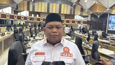 Photo of Agusriansyah Sebut Pentingnya Pembangunan Sekolah Dibarengi Dengan Kehadiran Infrastruktur Jalan Yang Layak
