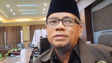 Photo of Hidayat Tegaskan Komitmen DPRD Kukar Kawal Isu Pasca Tambang