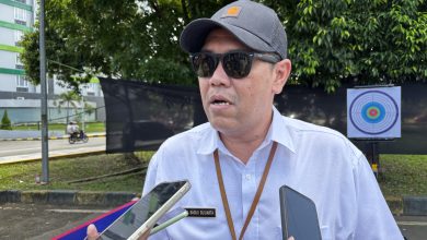 Photo of Fasilitasi Pelestarian Olahraga Tradisional, Dispora Kaltim Sediakan Lapangan Di Gelora Kadrie Oening