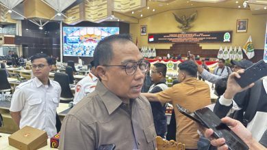 Photo of Sarkowi Sebut Akan Hadirkan Inovasi Di Sektor Penddikan, Salah Satunya Digitalisasi Pendidikan