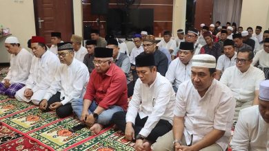 Photo of Rumah Jabatan Dibuka untuk Rakyat, Ahmad Yani Awali Kepemimpinan dengan Syukuran Penuh Keakraban