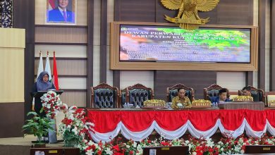 Photo of DPRD Kukar Bahas Dua Raperda Strategis, Fokus pada Penguatan BUMD