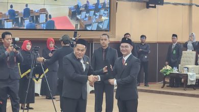 Photo of Akhmad Akbar Haka Saputra, Legislator Baru DPRD Kukar dari Dunia Komunitas dan Seni