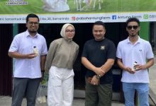 Photo of Sambangi Peternak Kambing Susu Perah, Simbol Kadin Kaltim Dukung Sektor Peternakan
