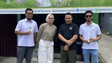 Photo of Sambangi Peternak Kambing Susu Perah, Simbol Kadin Kaltim Dukung Sektor Peternakan
