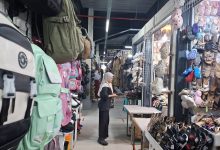 Photo of Pasar Pagi Tampak Megah, Pedagang Justru Menanti Pembeli Datang