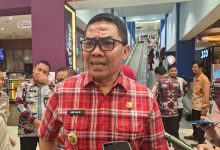 Photo of Bantah Kekurangan Anggaran, Andi Harun Tegaskan Alat Penerangan Jembatan Dicuri
