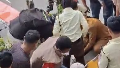 Photo of Pedagang Terjatuh Saat Turun Tangga Pasar Pagi, Disdag Ungkap Penyebabnya
